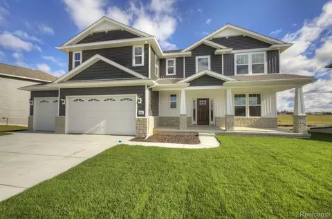 614 Round Rock Dr, Marion, MI 48843
