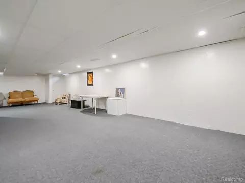Other - 48199 Lafayette Dr, Macomb, MI 48044 photo 11 of 19