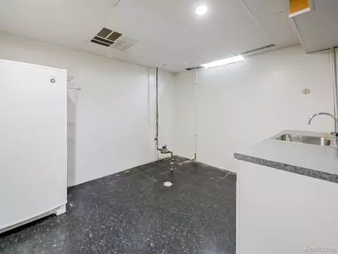 Other - 48199 Lafayette Dr, Macomb, MI 48044 photo 15 of 19