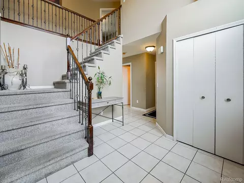 Entry Way - 48199 Lafayette Dr, Macomb, MI 48044 photo 3 of 6