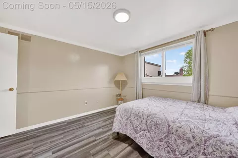 Bedroom - 17906 Cider Mill St, Macomb, MI 48044 photo 5 of 12