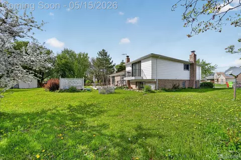 Exterior - 17906 Cider Mill St, Macomb, MI 48044 photo 3 of 3