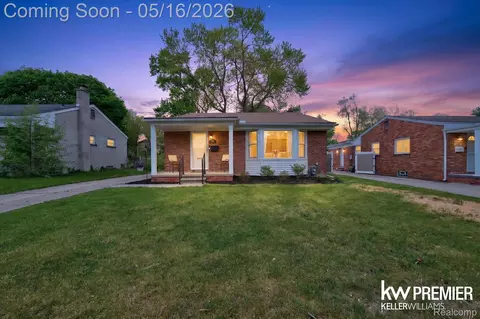23260 Oneida St, Oak Park, MI 48237