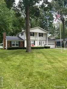 2194 Belle Meade Dr, Davison, MI 48423