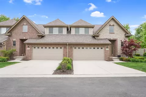 42516 Gateway Dr, Plymouth, MI 48170