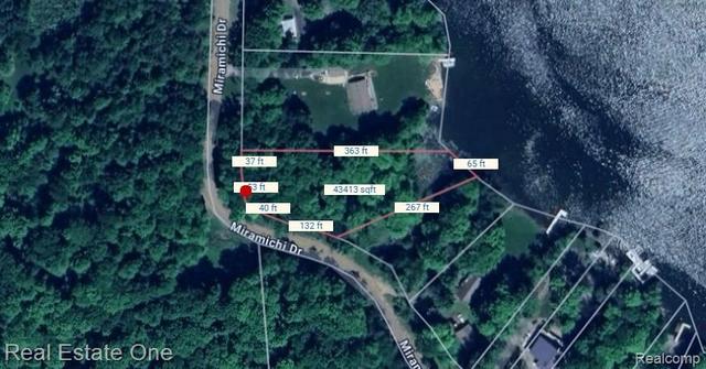 23007 Miramichi Dr, Chippewa, MI 49631