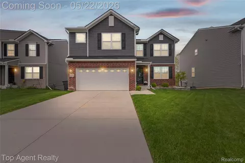 58693 Westmoore Cir, New Haven, MI 48048