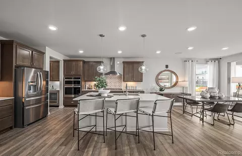 Kitchen - 676 Gretchen Ln, Saline, MI 48176 photo 1 of 3