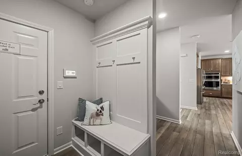 Entry Way - 676 Gretchen Ln, Saline, MI 48176 photo 2 of 3
