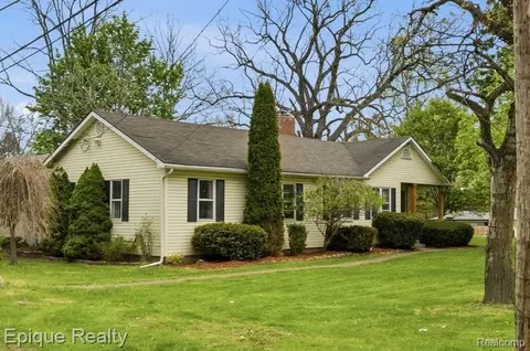 2371 32 Mile Rd, Bruce Township, MI 48065