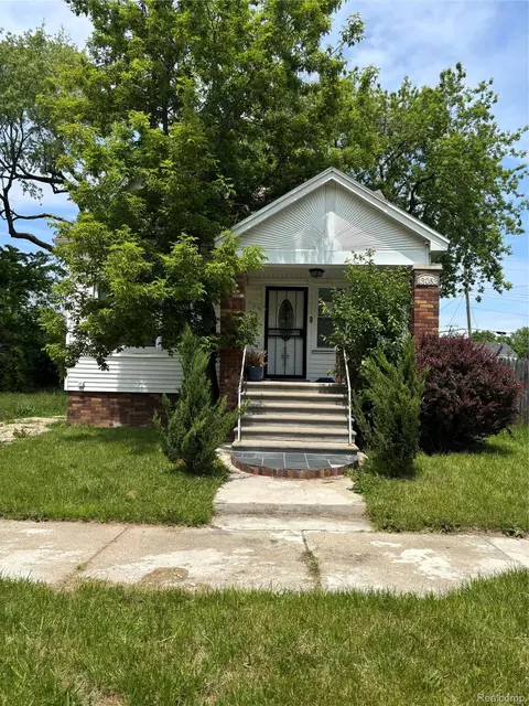 13053 Maiden St, Detroit, MI 48213