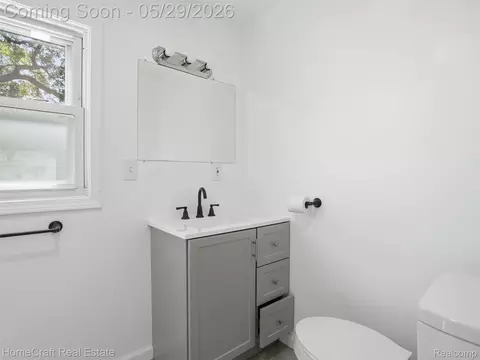 Bath - 31245 Beverly Rd, Romulus, MI 48174 photo 2 of 2