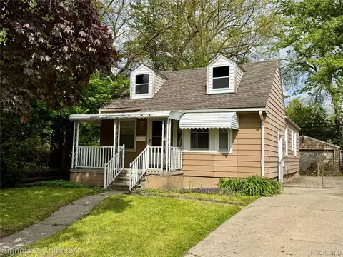 911 S Wilson Ave, Royal Oak, MI 48067