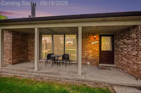 14832 Dexter Ct, Shelby Township, MI 48315