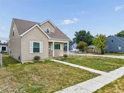Exterior - 22708 Mac Arthur St, Warren, MI 48089 photo 3 of 4