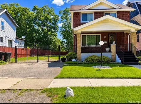 15346 Dexter Ave, Detroit, MI 48238