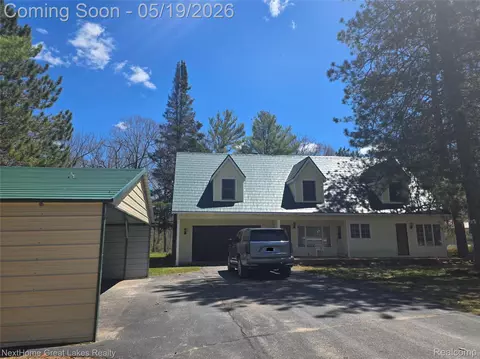 1378 N National City Rd, Grant, MI 48748