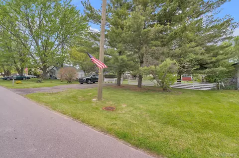 11063 Jackson St, Taylor, MI 48180 photo 11