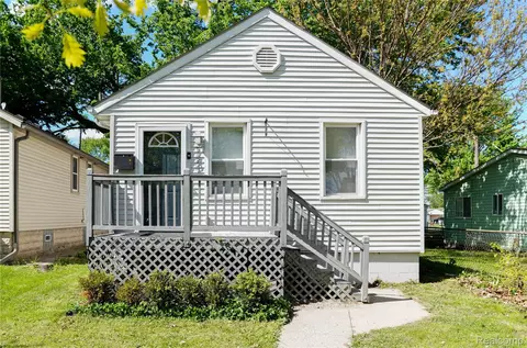 1803 Channing St, Ferndale, MI 48220