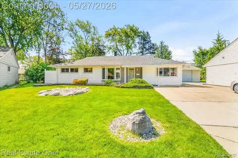 29737 Brandt Ct, Garden City, MI 48135