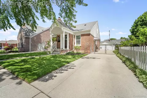 15170 Euclid Ave, Allen Park, MI 48101