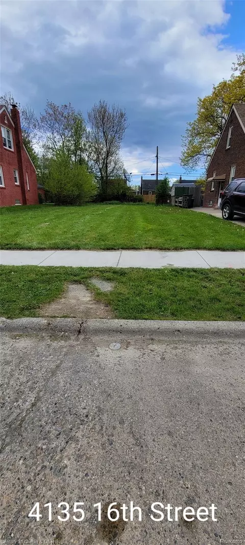 4135 16th St, Ecorse, MI 48229