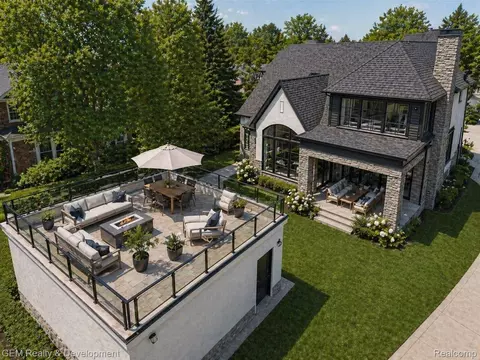 509 Randolph St, Northville, MI 48167