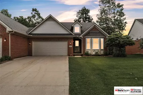 1909 Egret Pointe, Genoa, MI 48843