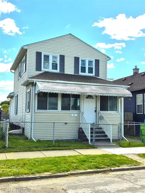 51 Elizabeth St, River Rouge, MI 48218