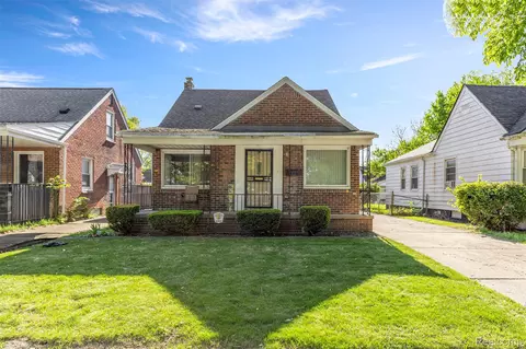 7800 Brace St, Detroit, MI 48228