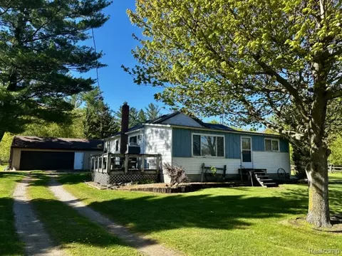 4693 Kilmanagh Rd, Grant, MI 48731
