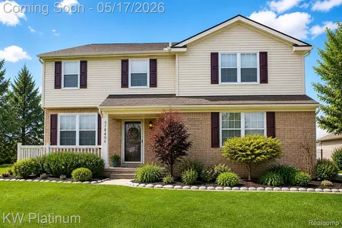 51849 Huntley Ave, New Baltimore, MI 48047
