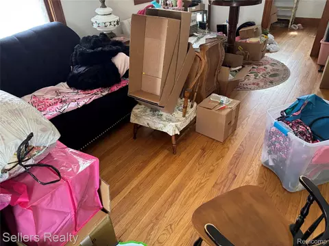 Other - 701 Saint Clair Ave, Flint, MI 48504 photo 3 of 7