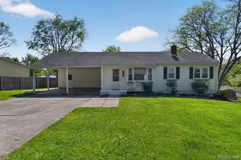 4949 Algonquin Way, Meridian, MI 48864