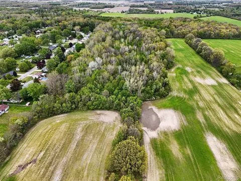 Vl Grand Blanc Road, Mundy, MI 48473