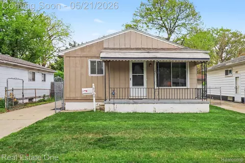 6305 Beech Daly Rd, Taylor, MI 48180