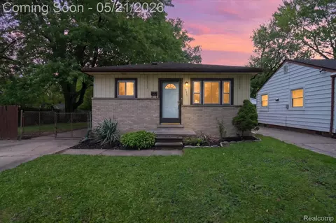 5957 John Daly St, Taylor, MI 48180