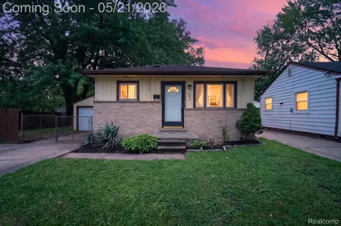 5957 John Daly St, Taylor, MI 48180