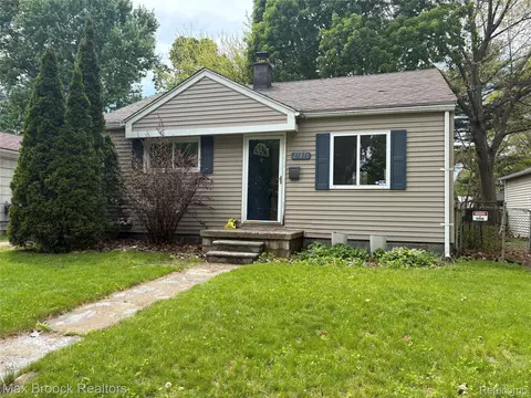 27871 Hampden St, Madison Heights, MI 48071
