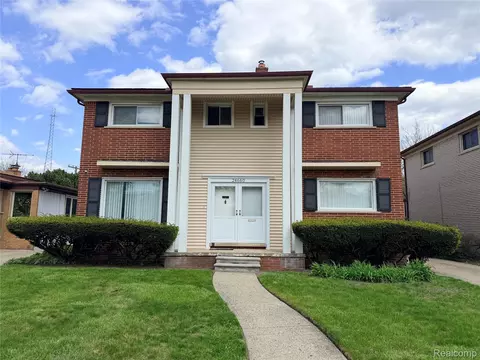 24660 Manistee St, Oak Park, MI 48237