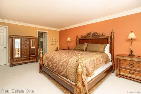 Bedroom - 6595 Edith Ct, Troy, MI 48085 photo 2 of 5