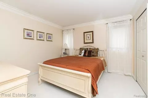 Bedroom - 6595 Edith Ct, Troy, MI 48085 photo 5 of 5