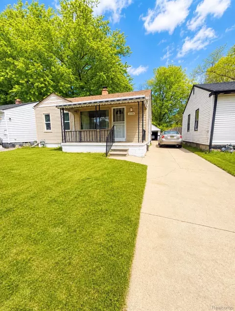 19166 Bentler St, Detroit, MI 48219