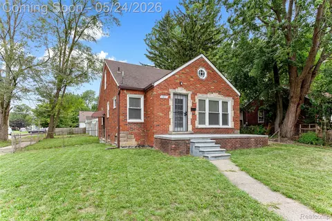 4501 Woodhall St, Detroit, MI 48224