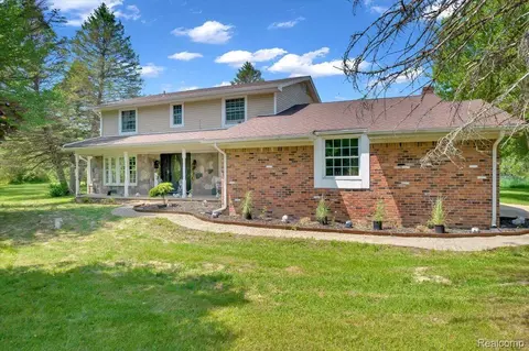 3483 Flint River Rd, Columbiaville, MI 48421