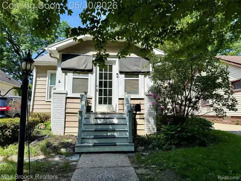 1306 Owana Ave, Royal Oak, MI 48067