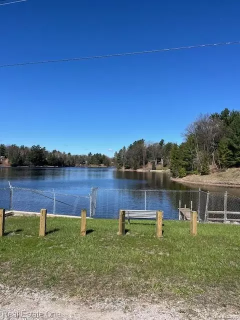 0 S Forest Lake Dr, Moffatt, MI 48610