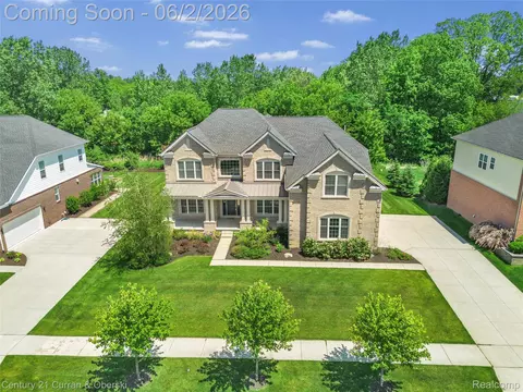 50560 Silverton Dr, Canton, MI 48187