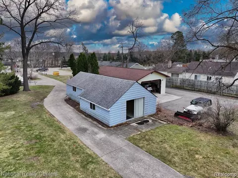 View/Area - 3453 Ormond Rd, White Lake, MI 48383 photo 3 of 3