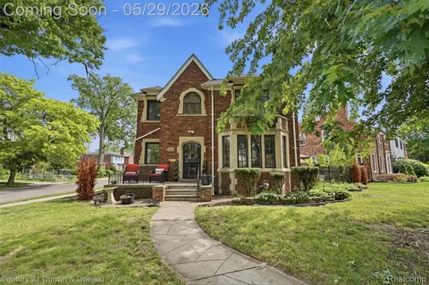 20096 Shrewsbury Rd, Detroit, MI 48221